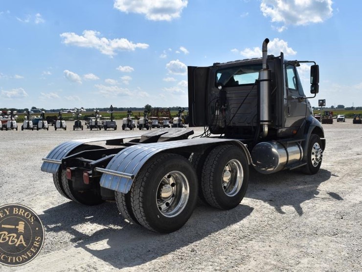 2013-international-transtar-8600-image-16