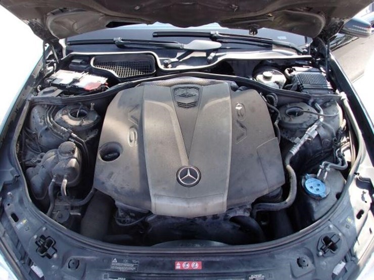 2012-mercedes-benz-s350-bluetec-4matic-awd-sedan-w-image-44