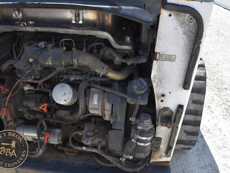 2016-bobcat-t770-image-34