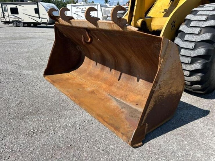 1989-komatsu-wa320-1-image-44