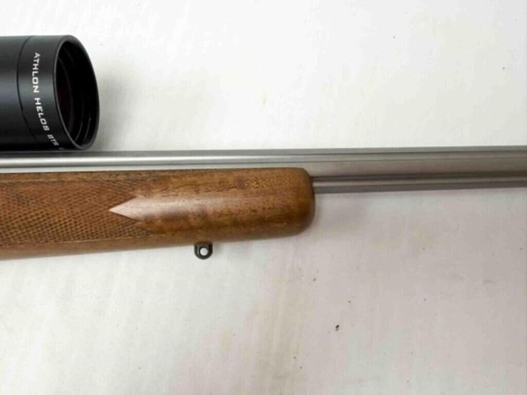 kimber-84m-stainless-22-250-rifle-image-10