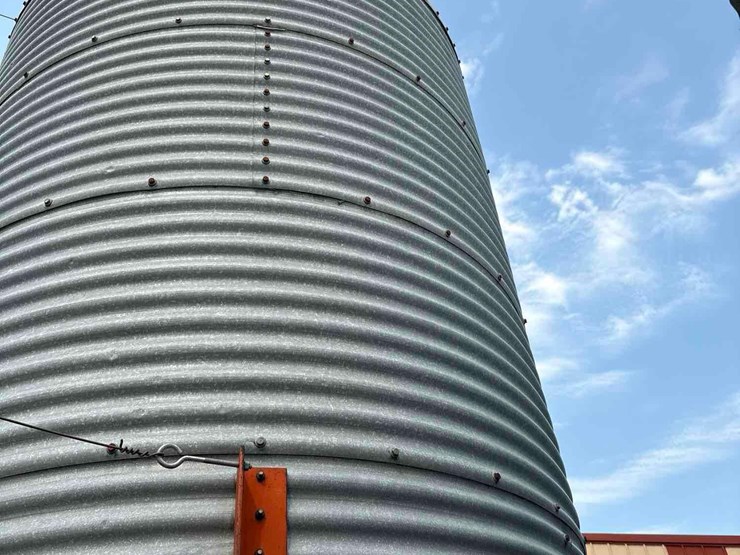 8-ton-bulk-bin/auger-image-10