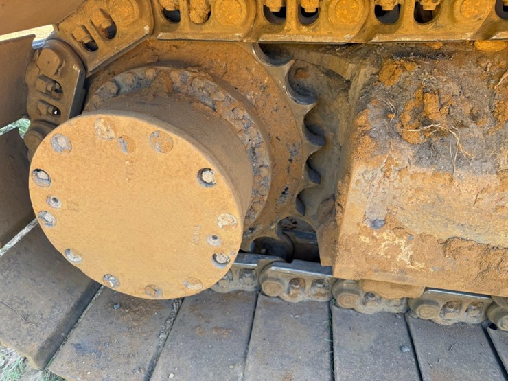 2015-hitachi-zx250-lc-6-image-9
