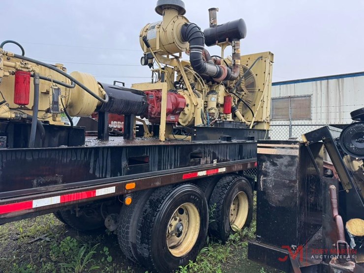 1999-mack-mr688s-image-5
