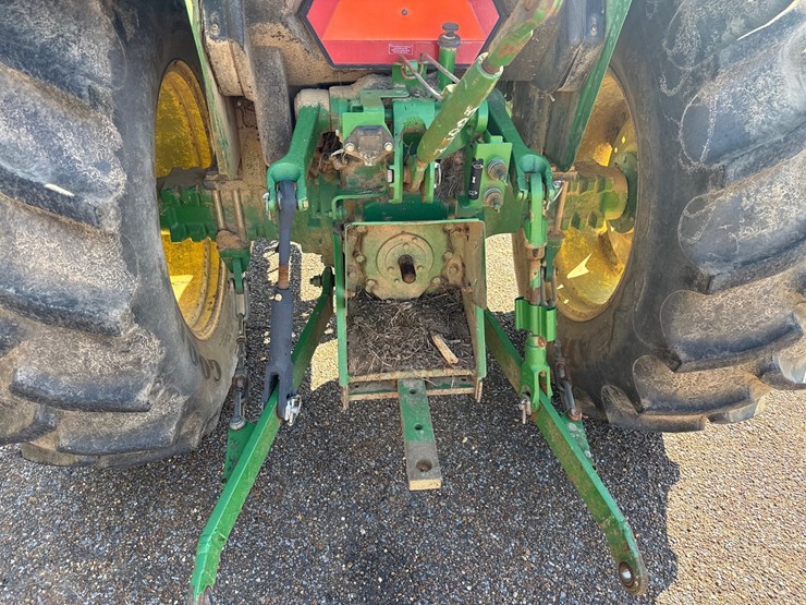 john-deere-5065e-image-8
