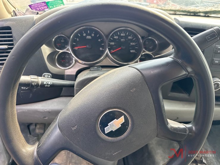 2009-chevrolet-3500-image-20