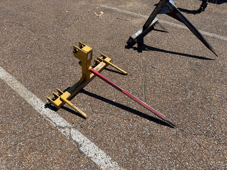 #9677-•-3pt-hay-spear-image-2