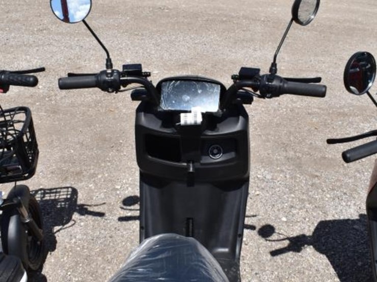 electric-scooter-(serial-#-hy202605050143)-(k)-image-5