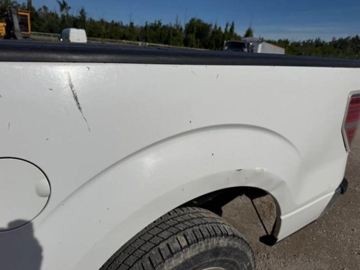 2014-ford-f150-xlt-image-49