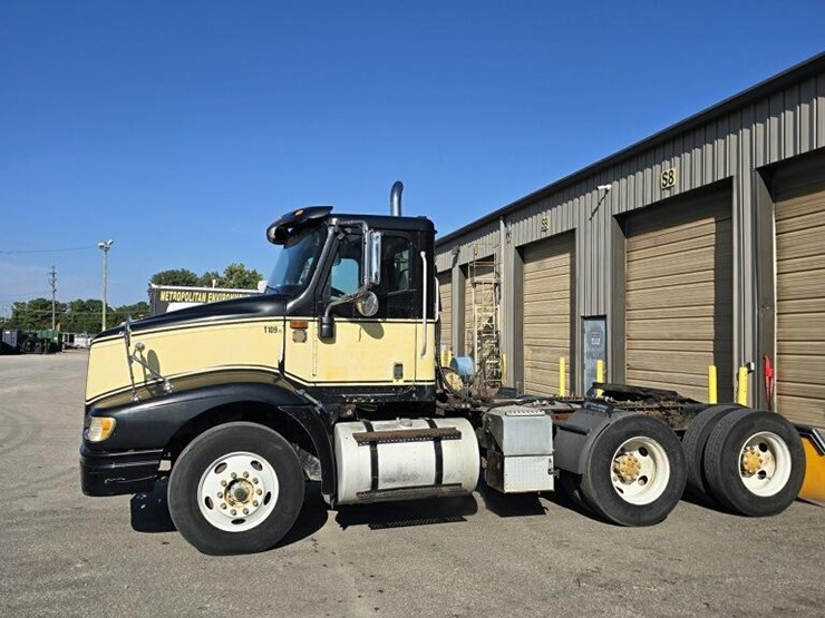 2003-caterpillar-c12-image-4