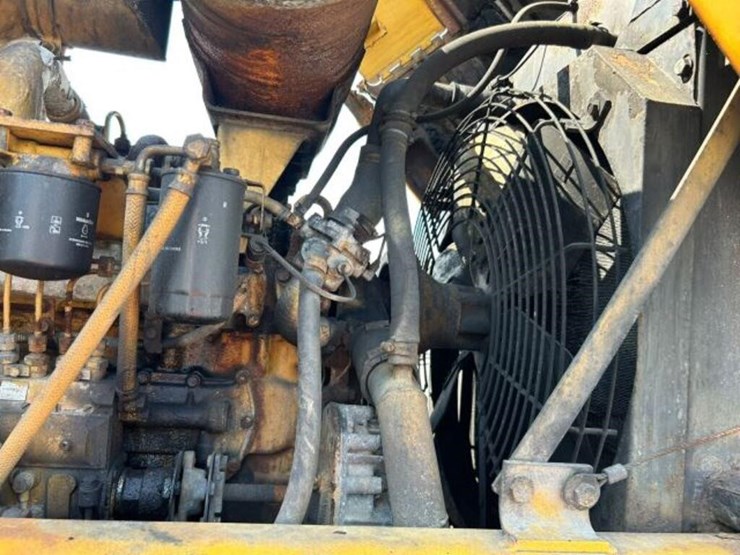 1989-komatsu-wa320-1-image-27