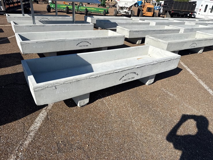 #9617-•-3’-x-10’-trough-image-1