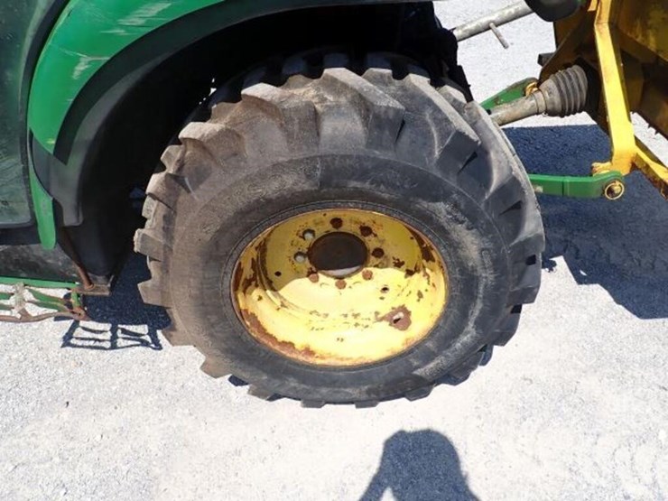 john-deere-3520-image-68