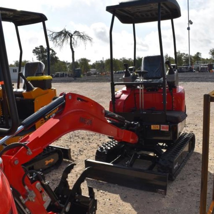 ME20 MINI SKID EXCAVATOR (DIESEL) (SERIAL # 06294A) (K)