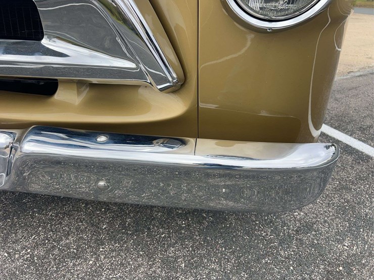 1957-international-a100-image-16