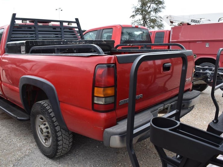 2006-gmc-2500-image-6
