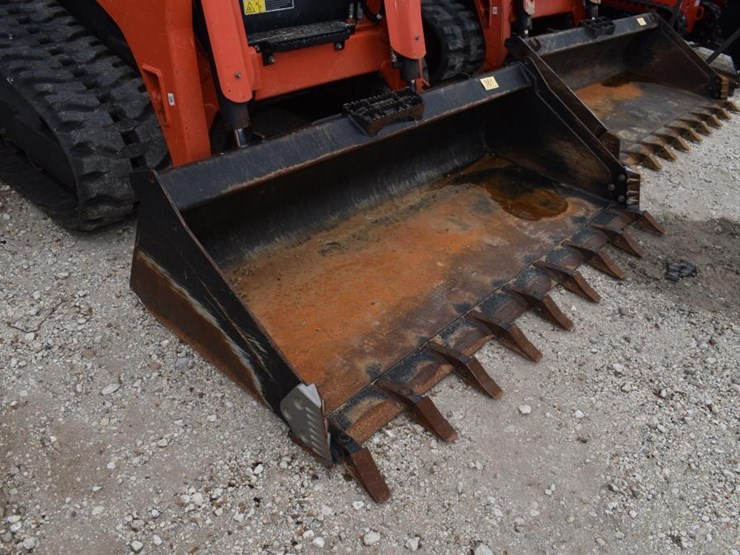 kubota-svl97-2-image-3