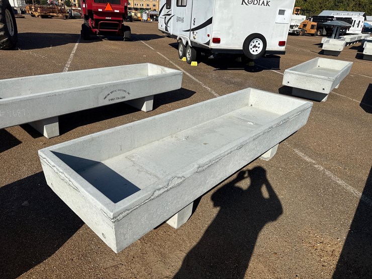 #9688-•-3-x-10-feed-trough-image-1