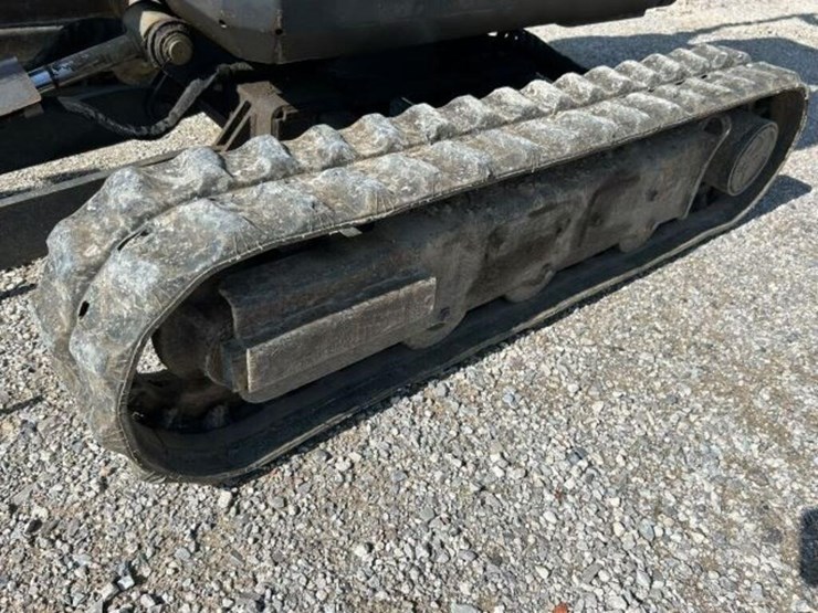 2015-bobcat-418-image-52