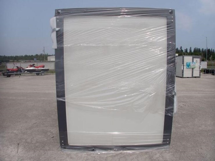 unused-bastone-portable-restroom-image-6