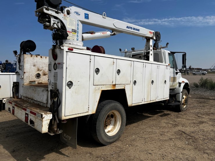 2015-international-durastar-4300-image-5