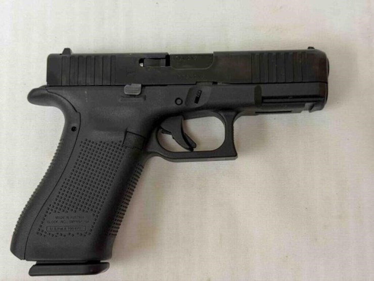 glock-model-45-9mm-pistol-image-10