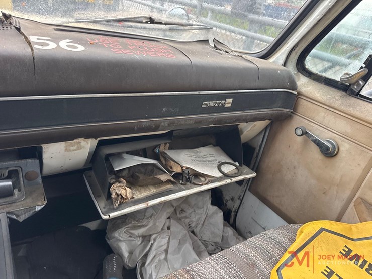 1986-gmc-7000-image-33