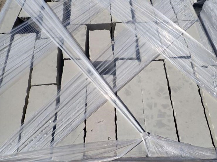 qty-of-assorted-precision-cut-wallstones-image-18