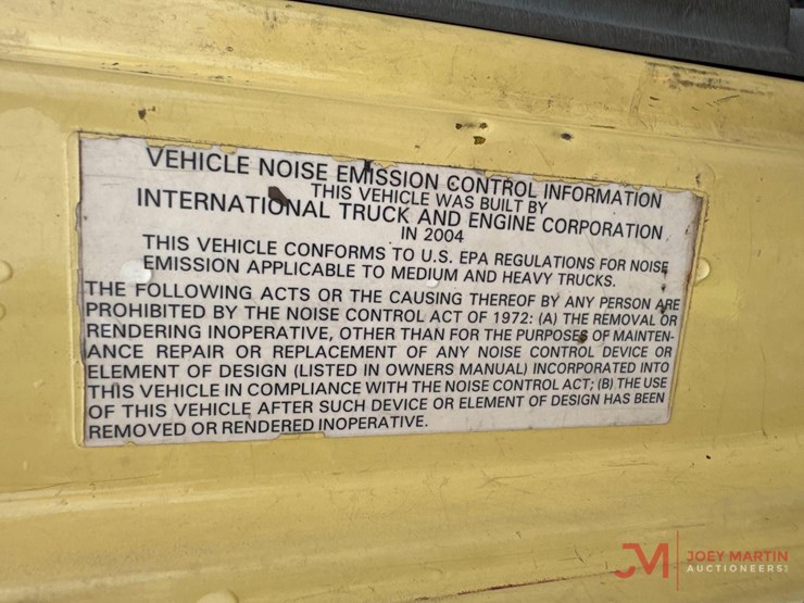 2005-international-durastar-4300-image-40