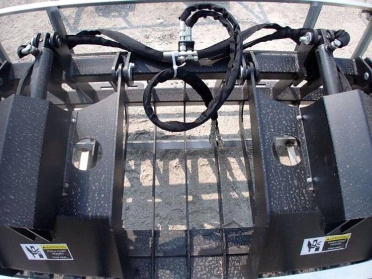 unused-greatbear-rock-grapple-72-in.-bucket-image-7