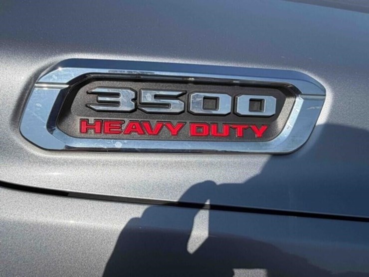 2019-ram-3500-tradesman-image-9