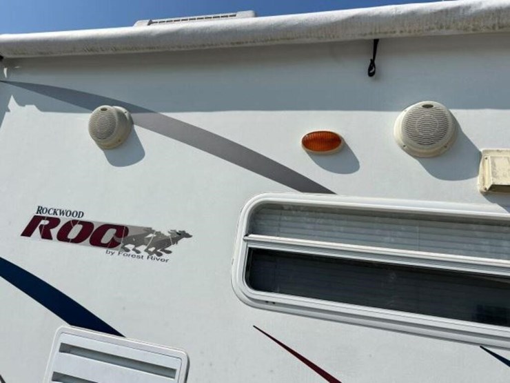 2008-forest-river-rockwood-roo-21ss-t/a-hybrid-tra-image-38