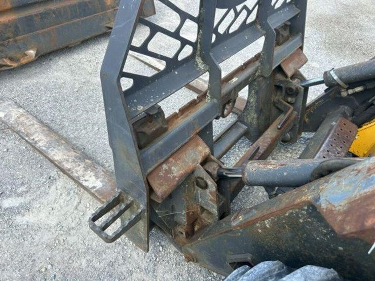 2003-new-holland-ls170-image-45