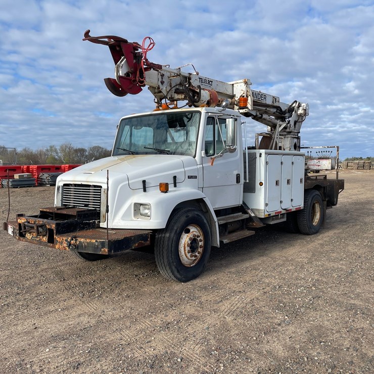 2002 FREIGHTLINER FL80