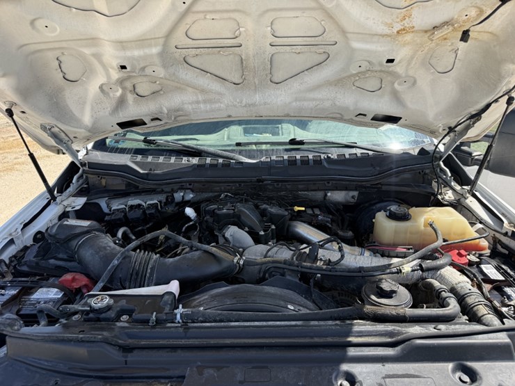 2018-ford-f350-image-17