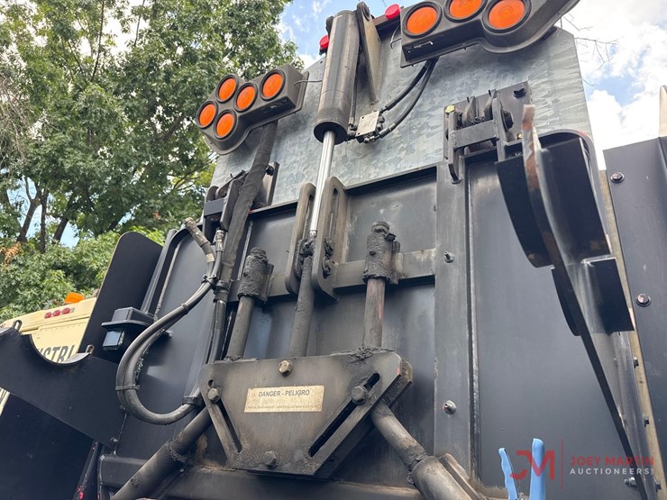 2008-sterling-jetter-/-vacuumtruck-image-22