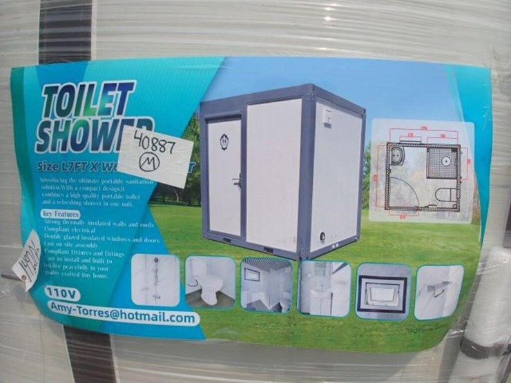 unused-bastone-portable-restroom-image-1