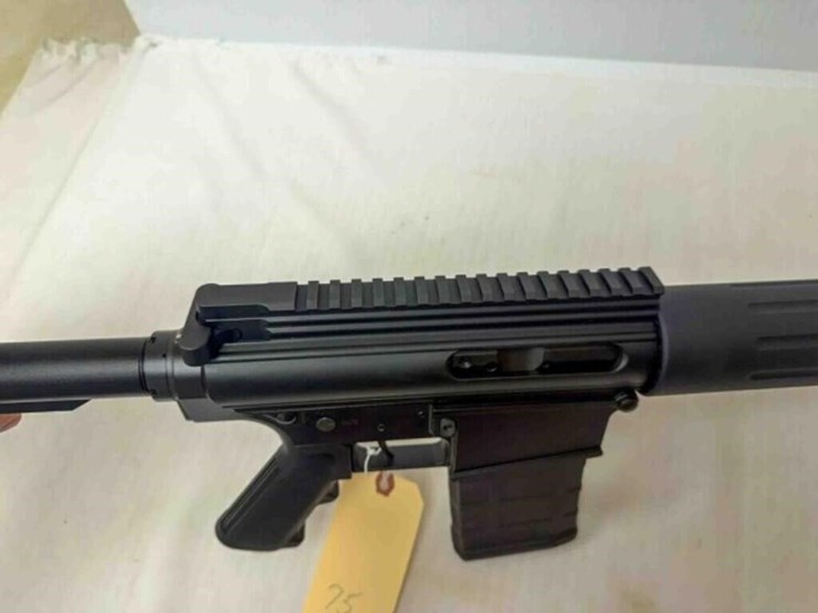 dpms-lr308-308cal-rifle-image-11