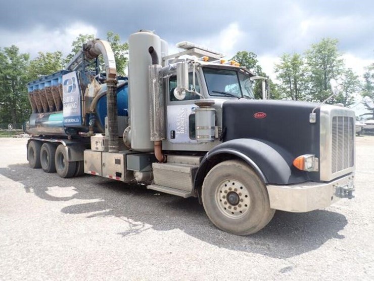 2013-peterbilt-367-image-3