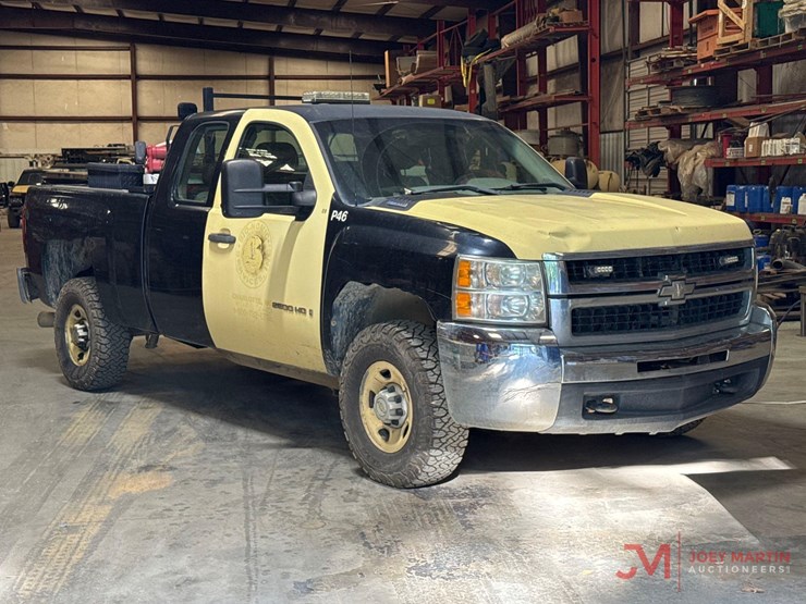 2009-chevrolet-silverado-2500-image-1