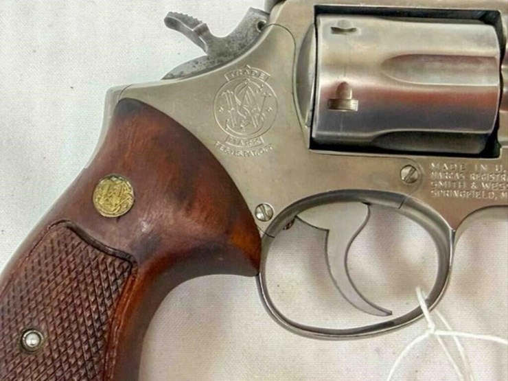 smith-&-wesson-mod.-66-357mag-revolver-image-4