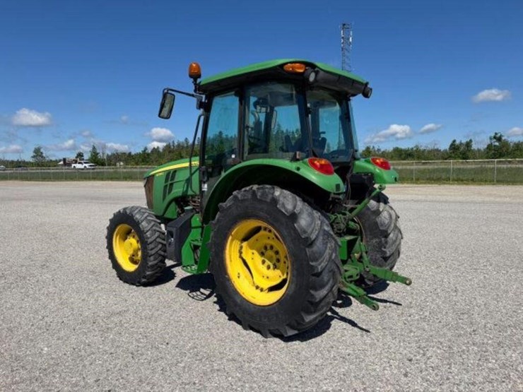 2015-john-deere-5085e-image-5