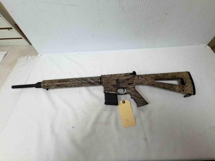 dpms-a15-.223-rifle-image-8