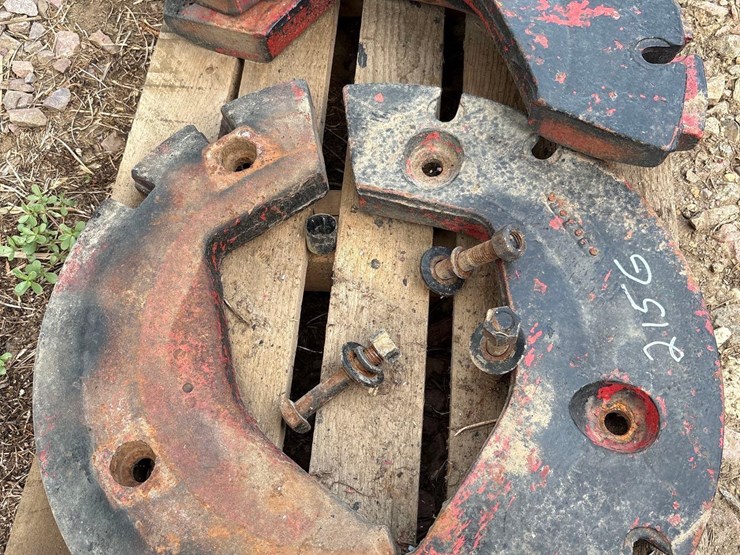 2--ih-split-wheel-weights-image-2