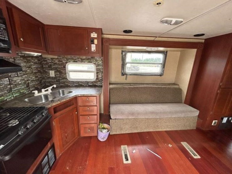 2010-crossroads-zinger-zt-250-rk-t/a-travel-4v0tc2-image-45