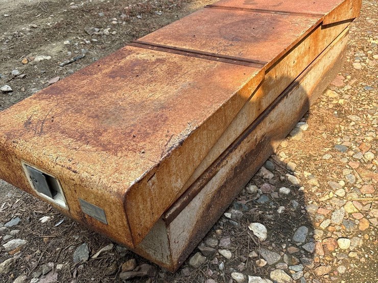 steel-pickup-tool-box-image-2