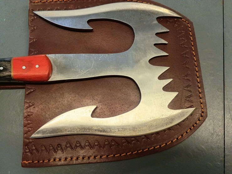 custom-damascus-steel-fixed-blade-double-edged-hatchet-with-brown-striped-handle-image-2
