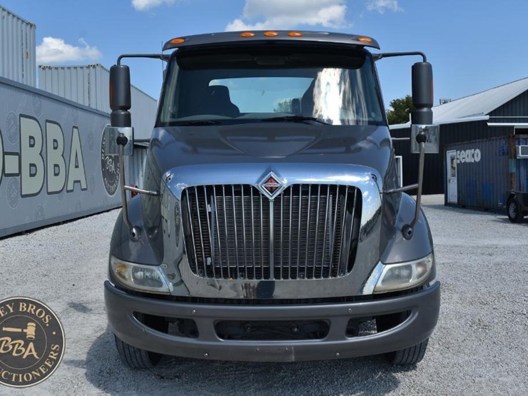 2013-international-transtar-8600-image-10