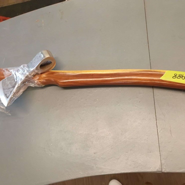 AXE HANDLE W/ CELTIC AXE HEAD