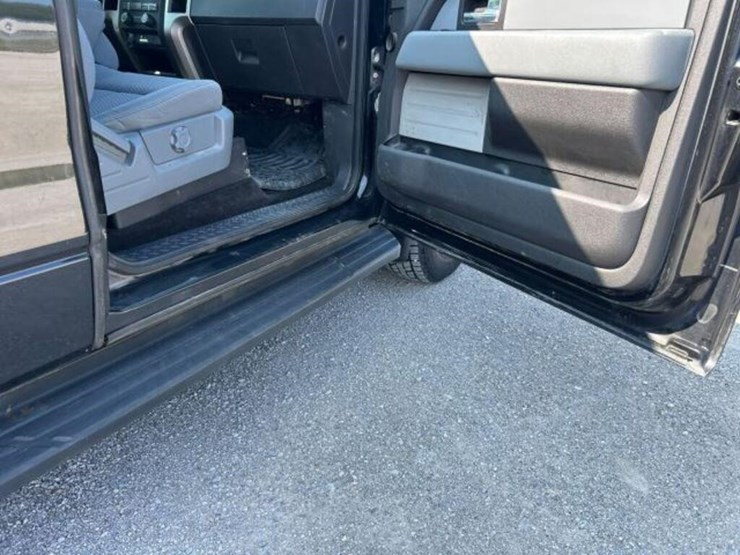 2014-ford-f150-xlt-image-36